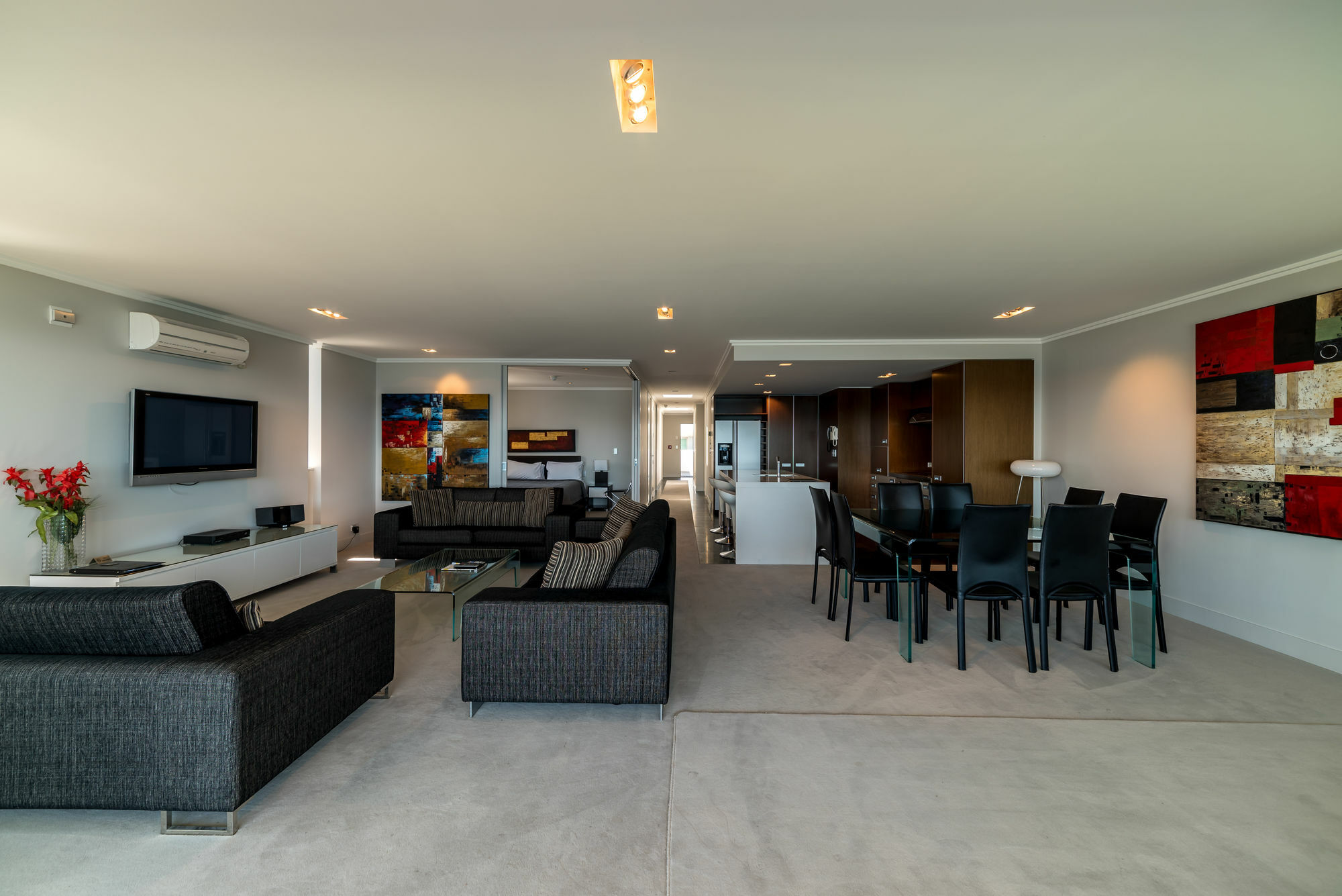 Aparthotel Sacred Waters Taupo Zewnętrze zdjęcie A living room in a condominium